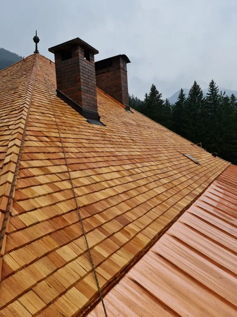 Holzschindel Eindeckung Kirchturm