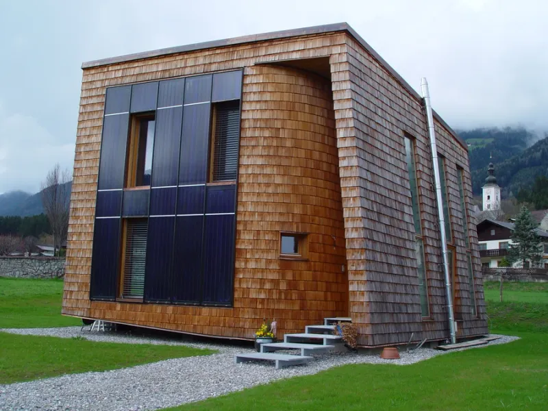 Sanierung eines Holzschindeldachs